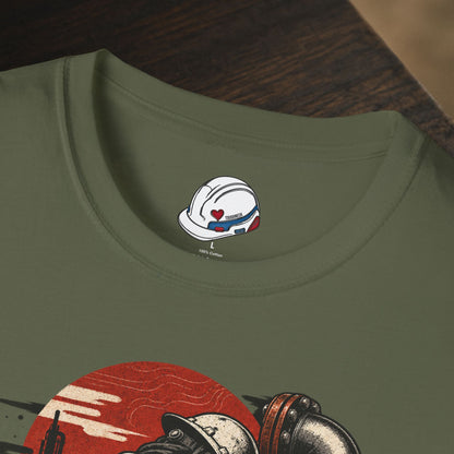 Pipe Fighter Hardhat Worker & Flanged Pipe Men's T-Shirt