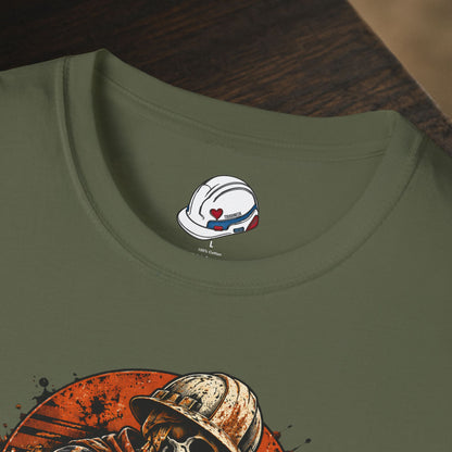 Nothin Finer Than A Pipeliner Skeleton & Chained Pipeline Men's T-Shirt